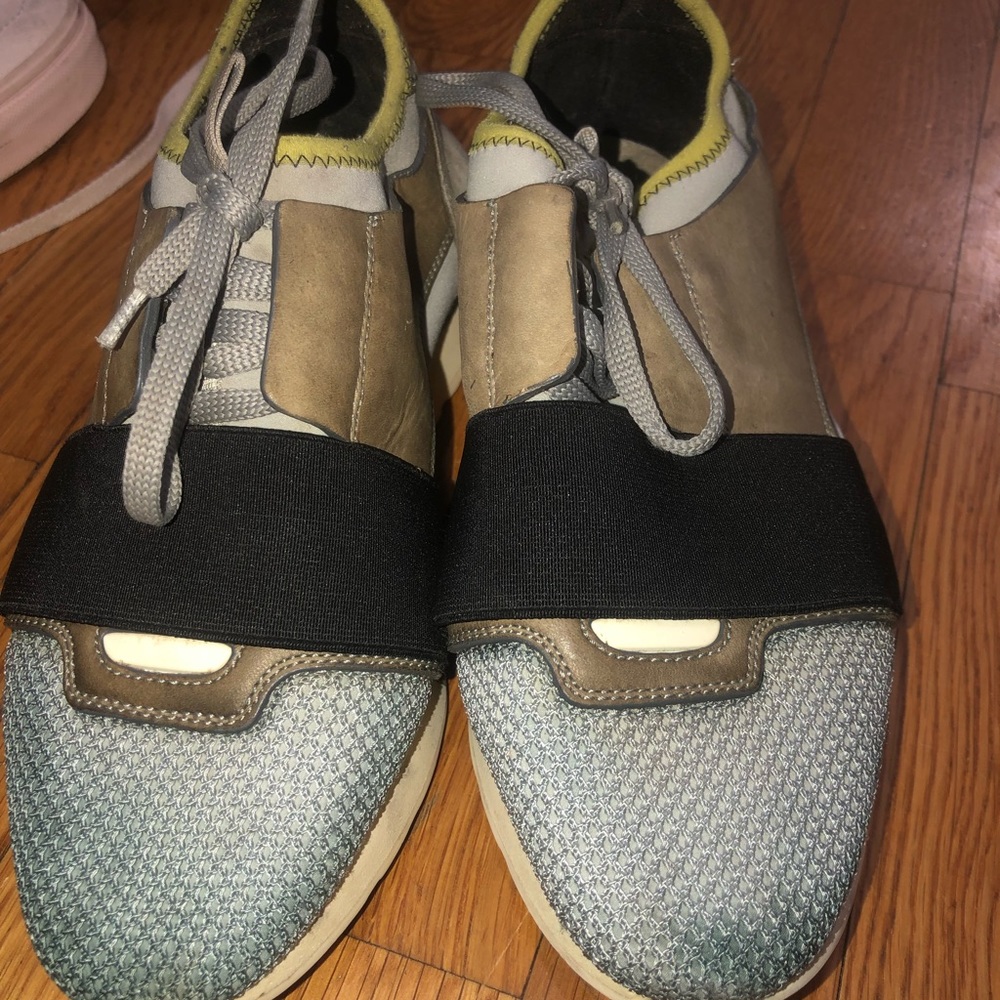 Balenciaga runners